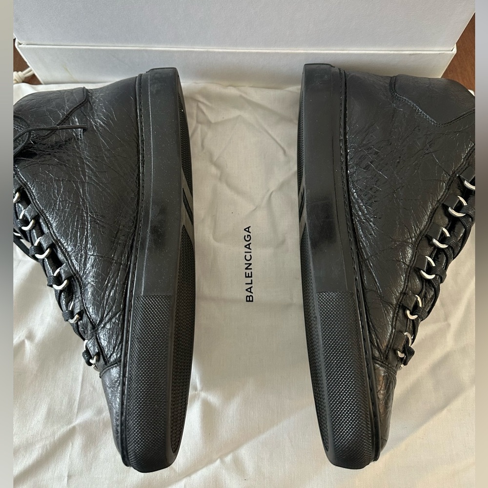 Men’s Balenciaga Arena Sneakers